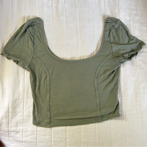 Pacsun Sage Green shirt - Picture 1 of 3